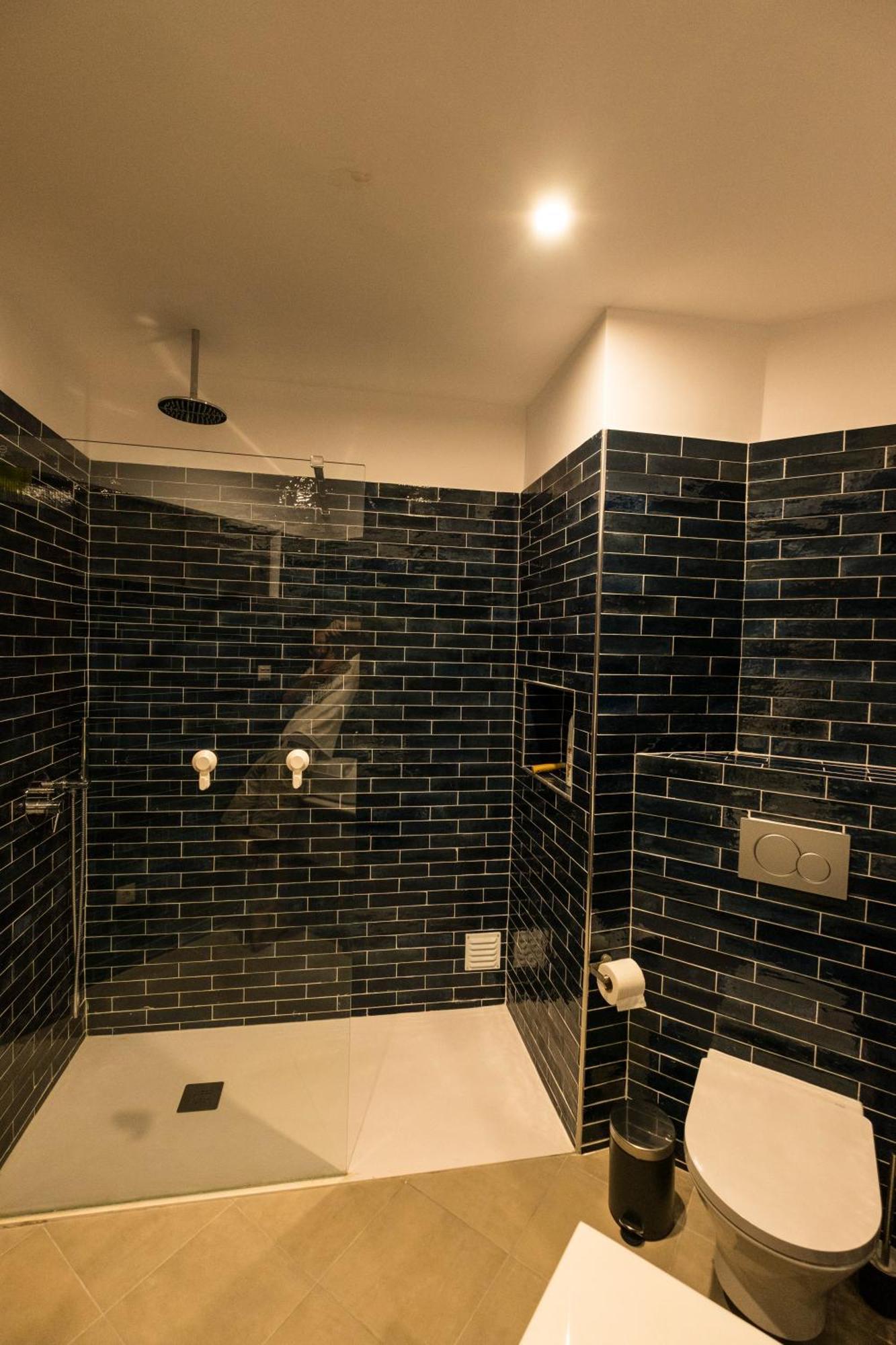 Cozy Beach Apartment W/ Sea View, Free Parking & Ac Carvoeiro  Exterior photo